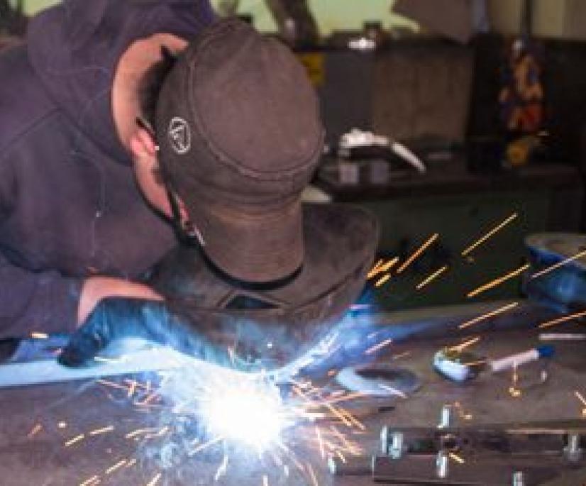 photo-contract-manufacturing-4